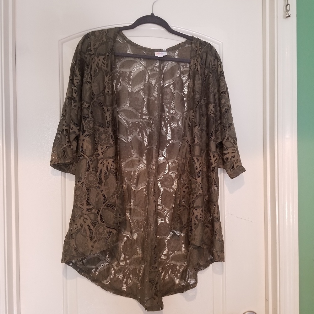 Medium Lularoe Lace Lindsay